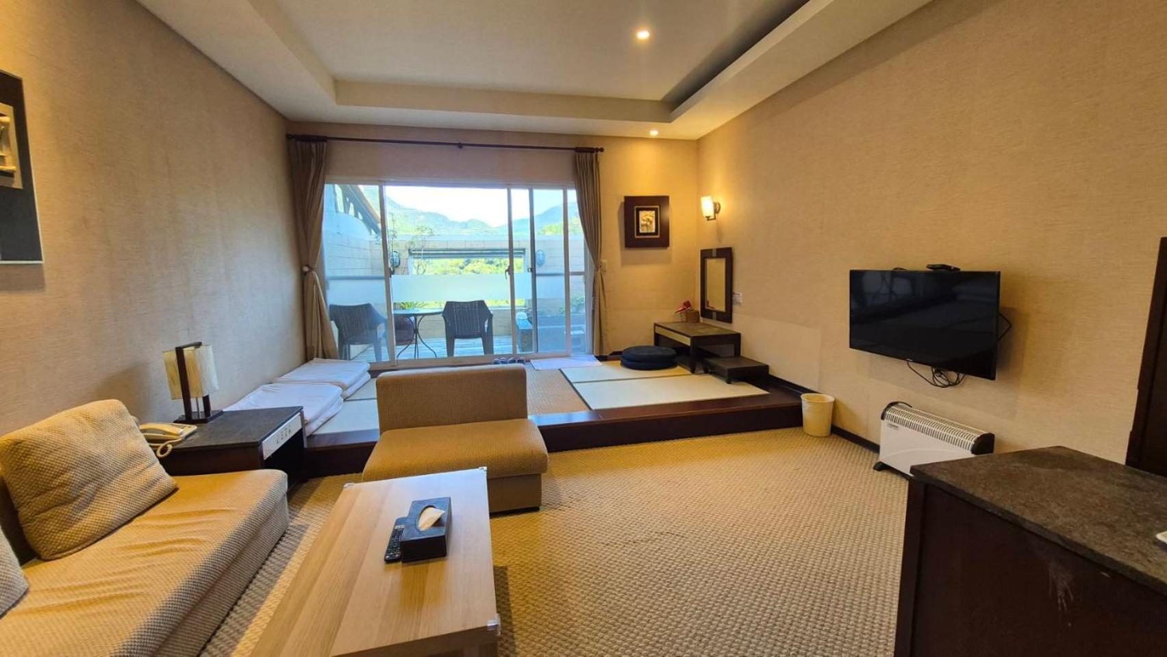 וולאי Mi Jing Garden Spring Resort מראה חיצוני תמונה