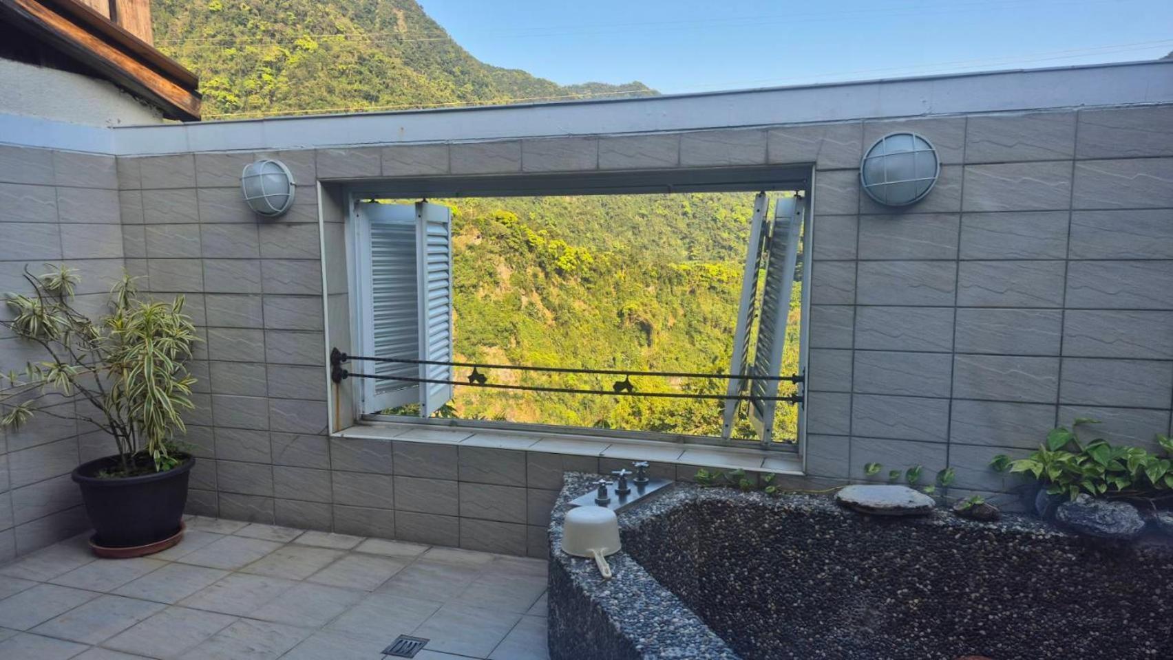 וולאי Mi Jing Garden Spring Resort מראה חיצוני תמונה