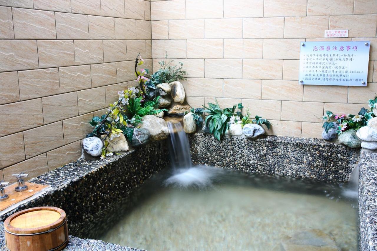 וולאי Mi Jing Garden Spring Resort מראה חיצוני תמונה